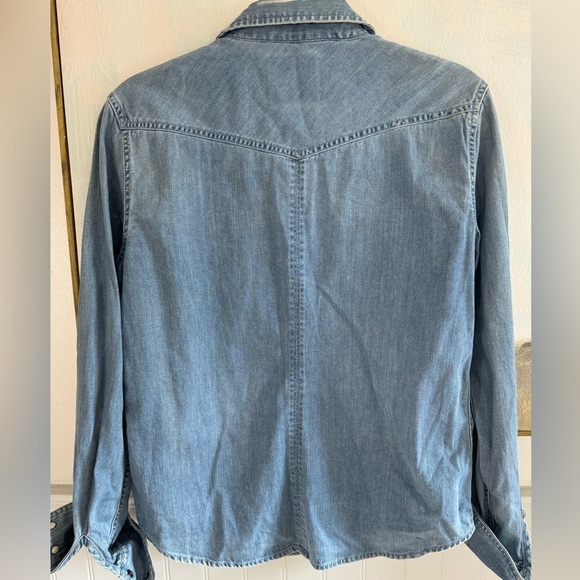 AMERICAN EAGLE Distressed Button Up Pearl Snap Lightweight Denim Shacket Size M - Picture 7 of 8
